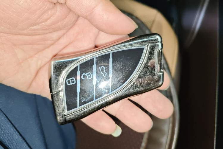 Used Lexus ES 2020 200 Excellence Edition
