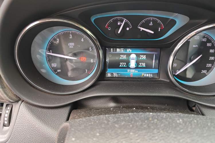 Used Buick Envision 2017 28T Four-Wheel Drive Elite Model