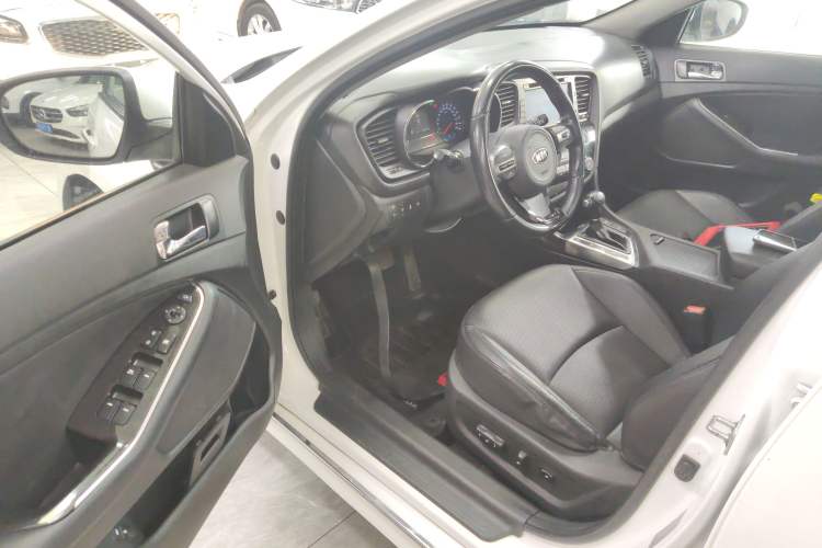 Used Kia K5 2014 2.0L Automatic LUXURY
