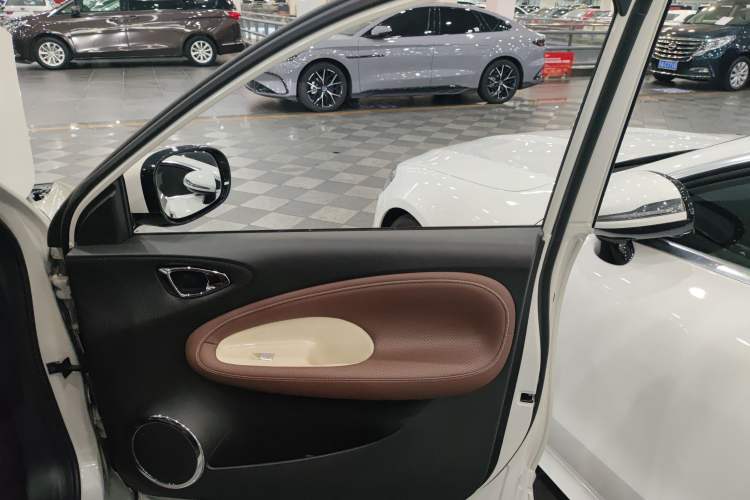 Used Wuling Bingo 2023 203km Comfort Edition