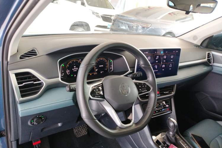 Used Volkswagen Tharu 2023 300TSI Two-Wheel-Drive Full Moon Edition
