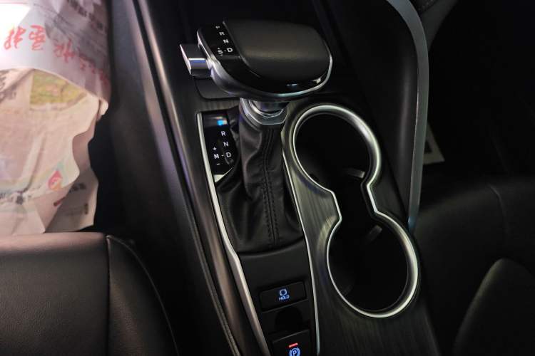 Used Toyota Camry 2021 2.0G Luxury Edition