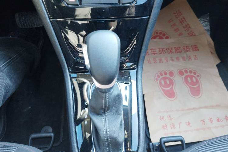 Used Buick Encore 2018 18T Automatic Two-Wheel Drive Urban Leading Model
