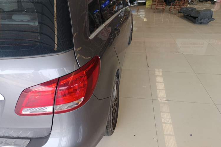 Used Mercedes-Benz B-Class 2015 B 200 Sport Edition
