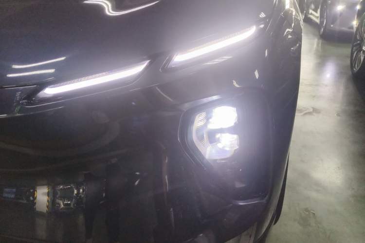 Used Nio EC6 2024 75 kWh