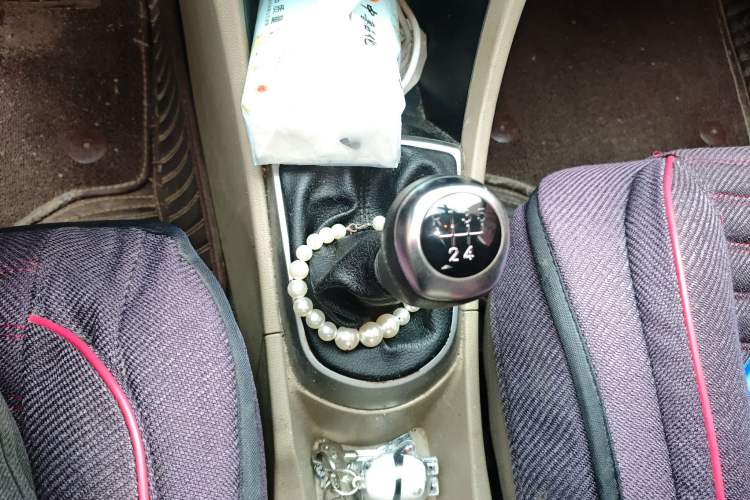 Used Hyundai Verna (older generation) 2014 1.4L Manual Smart GLS Trim