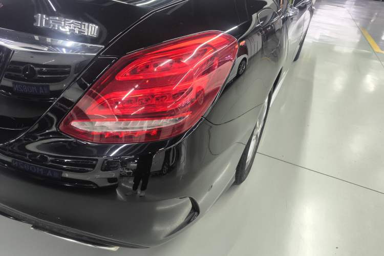 Used Mercedes-Benz C-Class 2015 C 200 L Sport Edition
