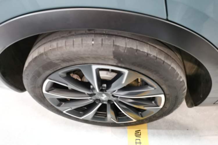 Used ONVO L60 2024 60 kWh Rear-Drive Version