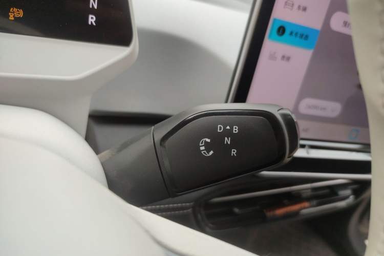 Used Volkswagen ID.3 2025 Smart Model Outstanding Oxygen Edition