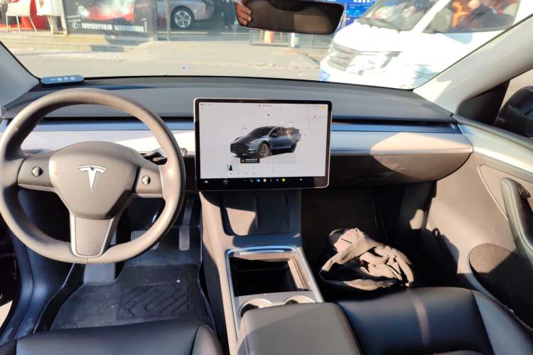 Used Tesla Model Y 2024 Rear-Wheel-Drive Version