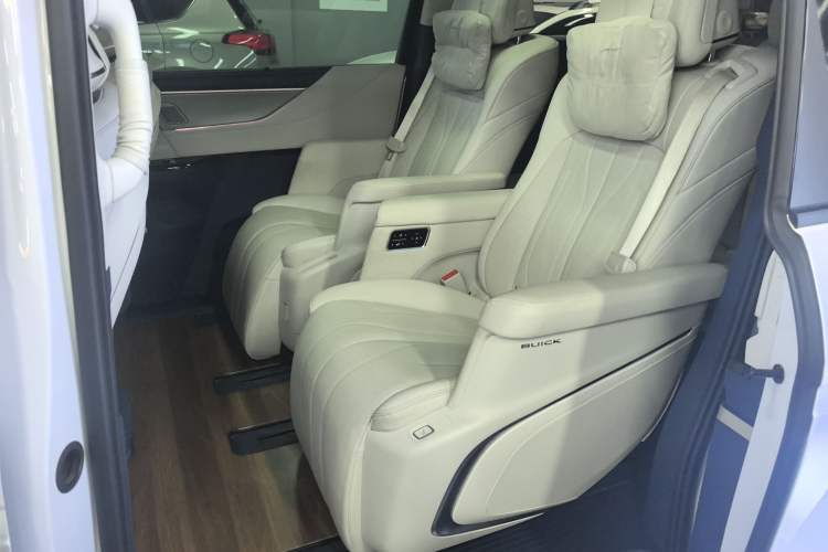 Used Buick GL8 New Energy 2024 Lu Zun Luxury Edition 6-Seater
