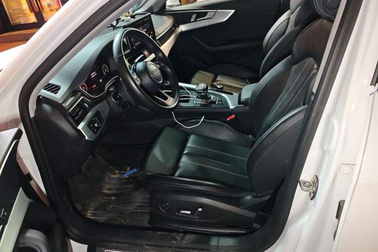 Used Audi A4L 2024 40 TFSI Fashion Dynamic Model