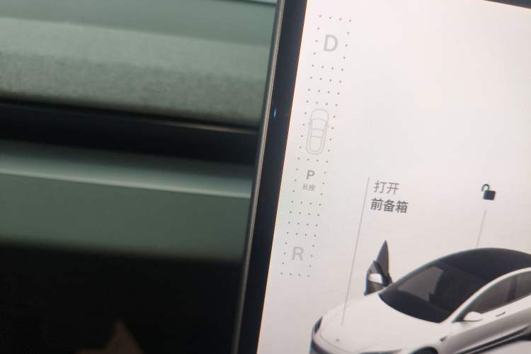 Used Tesla Model 3 2023 Rear-Wheel-Drive Version
