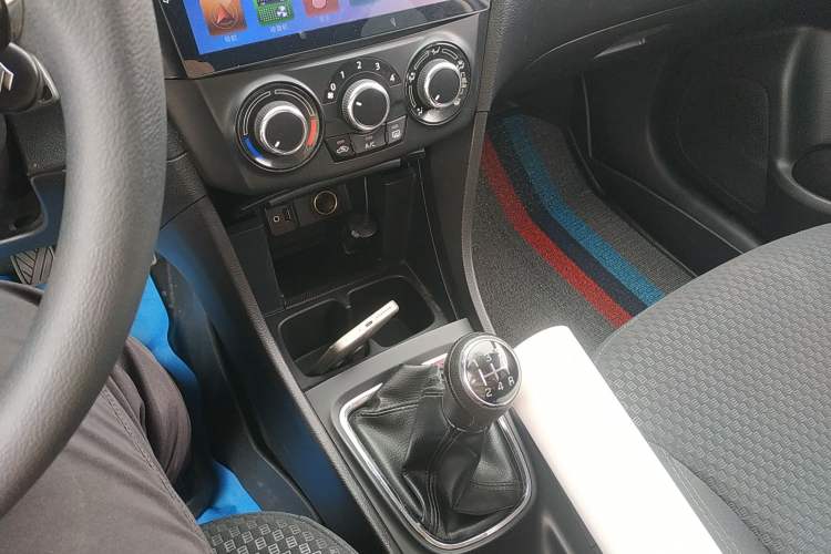 Used Suzuki Alivio 2015 1.6L Manual Comfort Model
