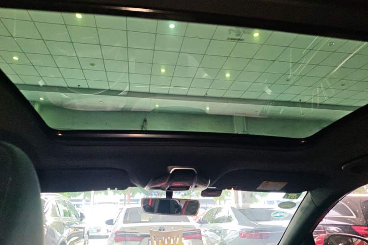 Used Geely Auto Coolray 2019 Sport Model 260T DCT Patrol China V Standard
