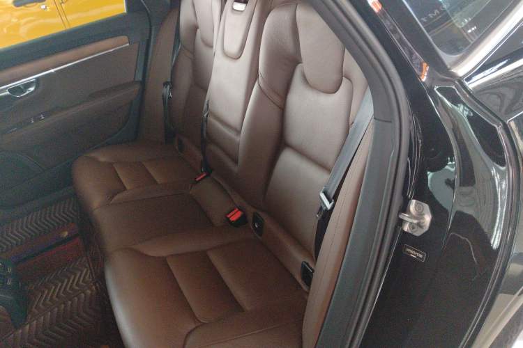 Used Volvo S90 2020 T5 Zhiyi Luxury Edition