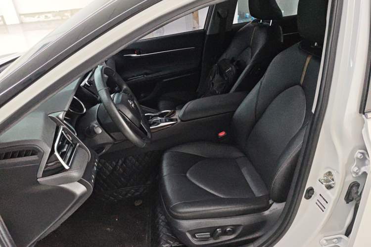 Used Toyota Camry 2019 Revised Version 2.5G Luxury Edition