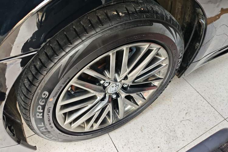 Used Toyota Crown 2017 2.0T Sport Edition
