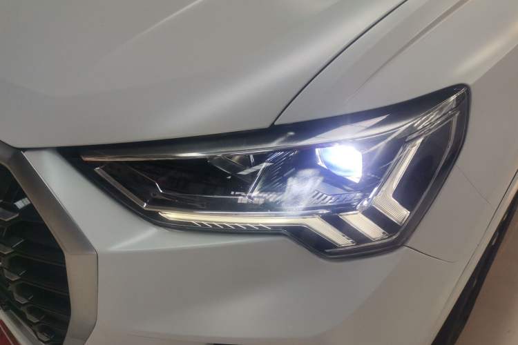 Used Audi Q3 2020 35 TFSI Ambition Dynamic Edition
