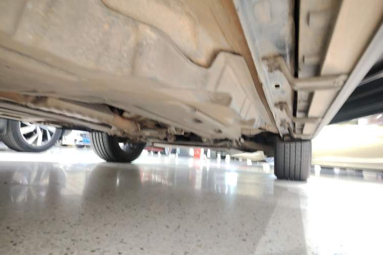 Used  Grand Commander 2018 2.0T Four-Wheel Drive Prestige Edition China V
