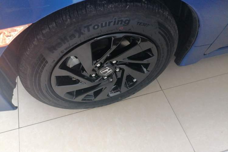 Used Honda Civic 2016 220TURBO CVT Luxury Edition
