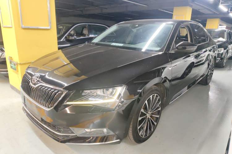 Used Skoda Superb 2016 TSI330 DSG Smart Drive Edition