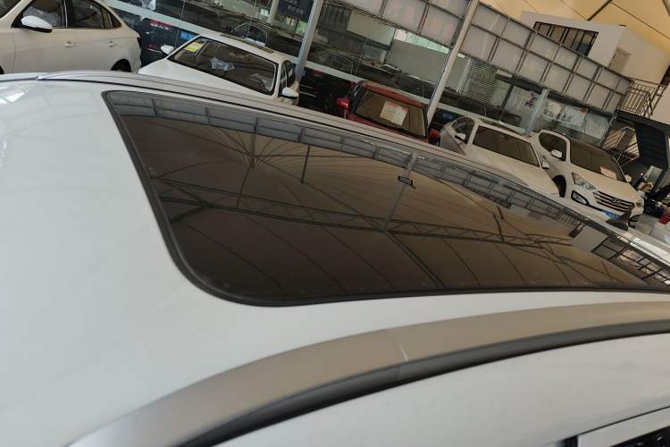 Used Changan CS75 2020 280T DCT Luxury Version China VI Standard
