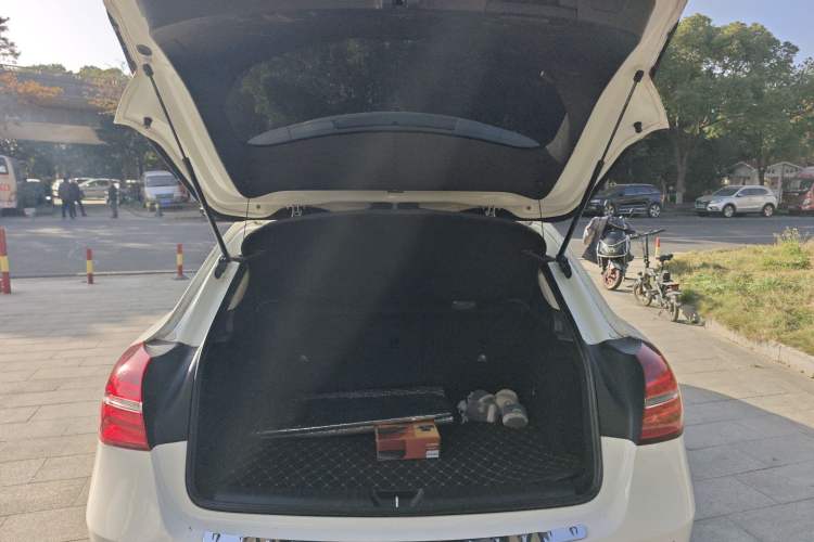 Used Mercedes-Benz GLA 2017 GLA 220 4MATIC Fashion Model