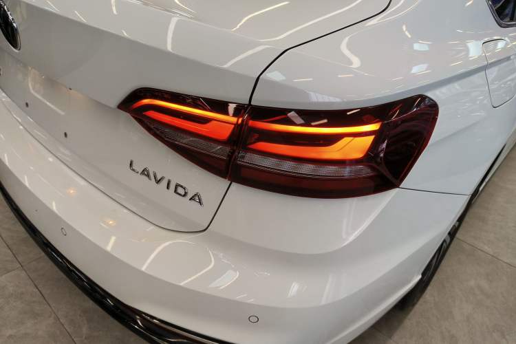 Used Volkswagen Lavida 2024 1.5L Automatic Starry Sky 5 Million Edition
