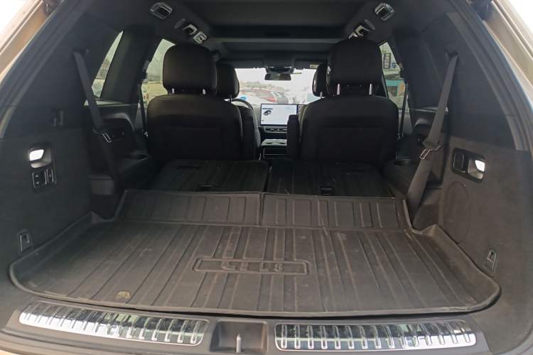 Used Li Auto L8 2023 Pro Model