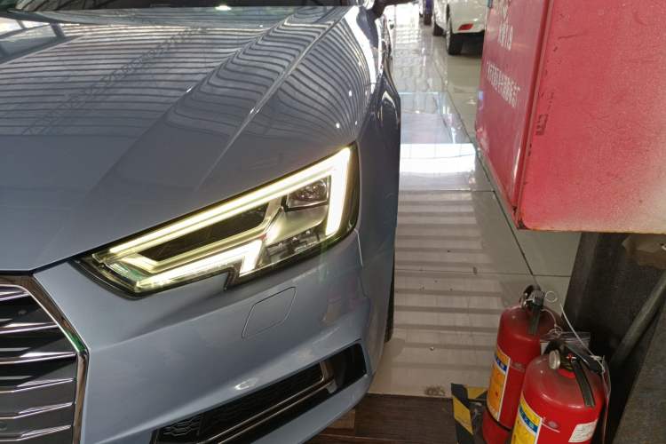 Used Audi A4L 2018 30th Anniversary Edition 40 TFSI Fashion Model