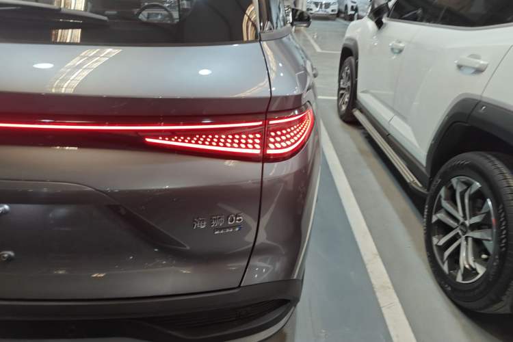 Used BYD Sealion 05 DM-i 2025 DM-i Smart Drive 115KM Flagship Model
