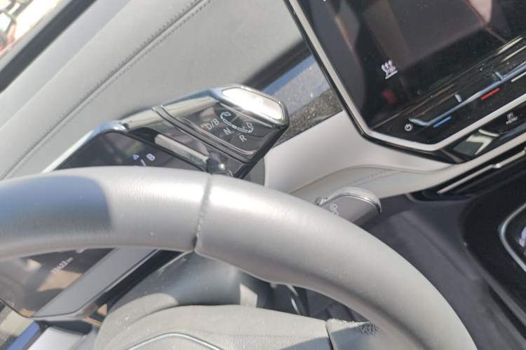 Used Volkswagen ID.6 CROZZ 2022 Long-Range PRO Edition
