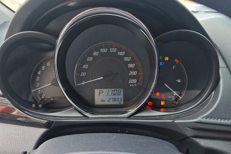 Used Toyota YARiS L 2020 X-Trail X 1.5L CVT Luxury Edition