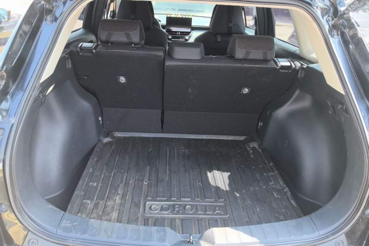 Used Toyota Corolla Cross 2023 2.0L Elite Edition
