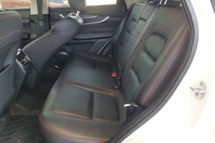 Used  Zhuifeng 2022 Versailles Edition 1.6T DCT Yu Feng Xing Version
