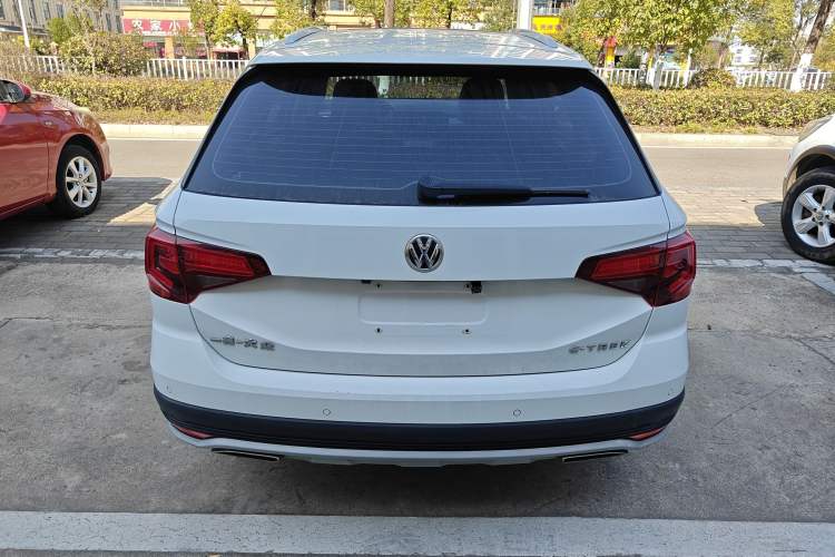 Used Volkswagen C-TREK 2017 1.6L Automatic Comfort Model
