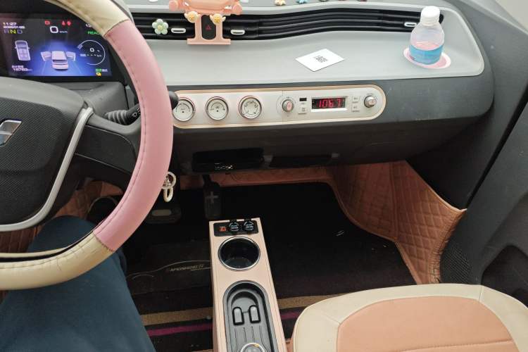 Used Wuling Hongguang MINIEV 2022 Macaron Fashion Model Lithium Iron Phosphate
