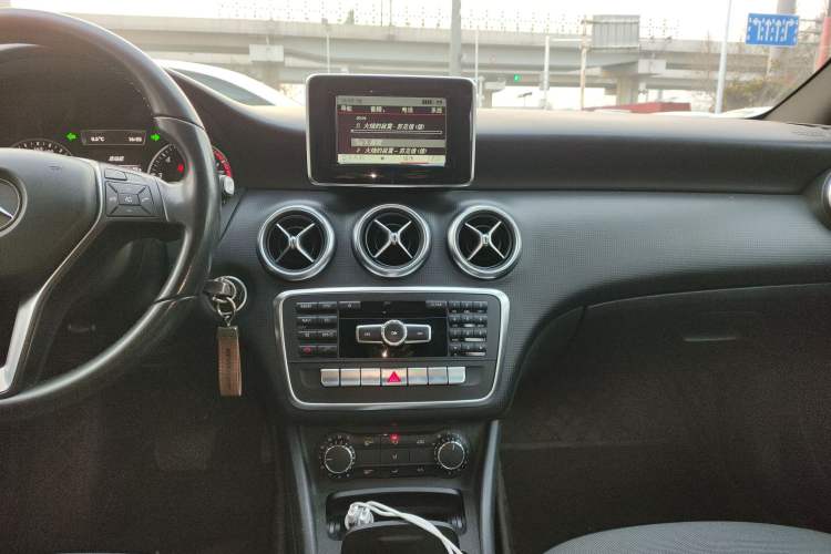 Used Mercedes-Benz A-Class 2015 A 180
