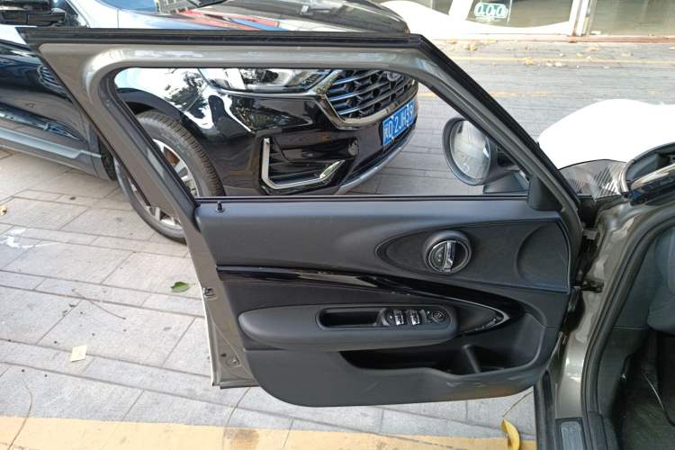 Used  Clubman 2016 1.5T ONE Internet Limited Edition
