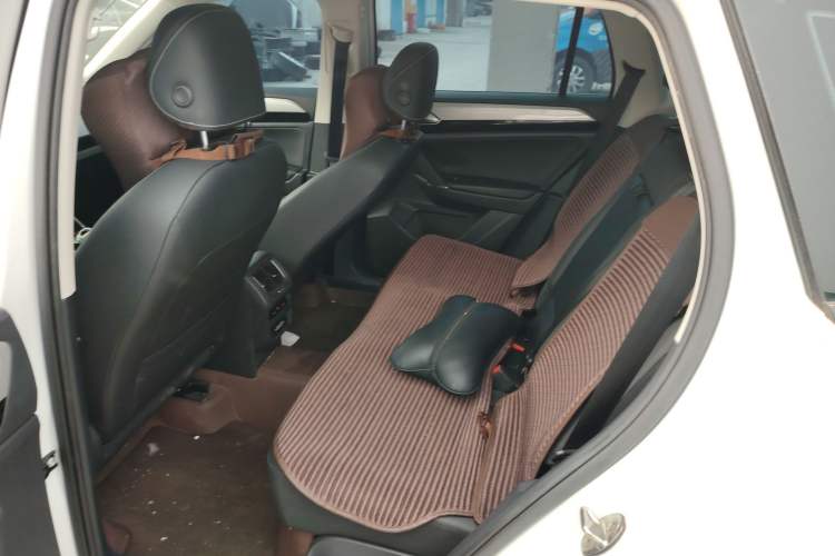 Used Volkswagen Tayron 2019 330TSI Two-Wheel Drive Luxury Model China VI Standard