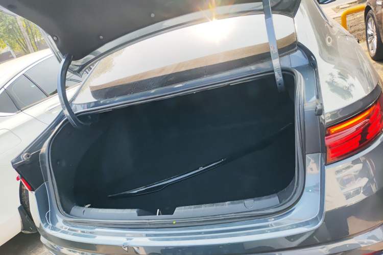 Used Geely Auto Preface 2021 2.0TD Luxury Version
