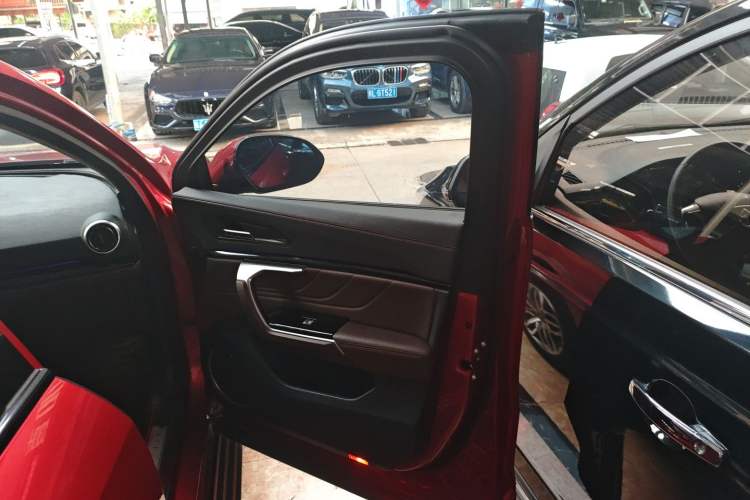 Used Wey VV5 2017 2.0T Ultra-Luxury Version