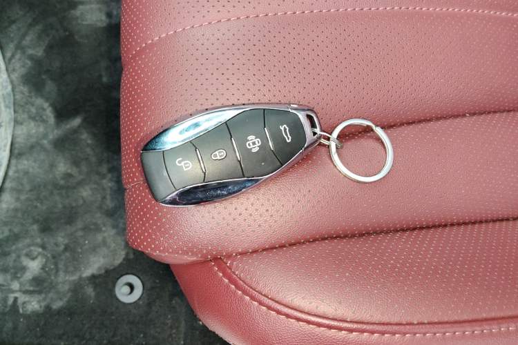 Used Hongqi H5 2023 1.5T DCT Smart Connect Flagship Edition