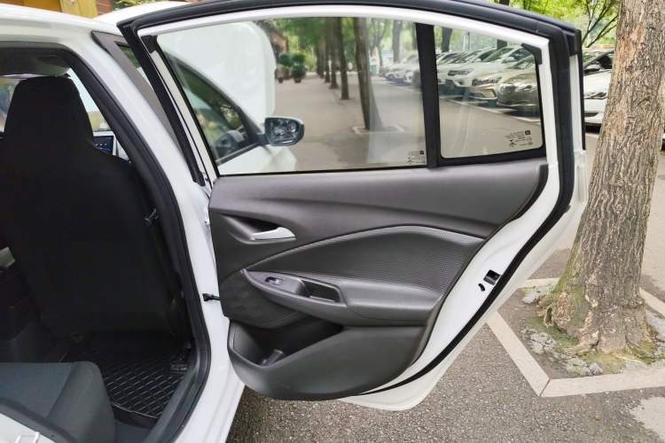 Used Chevrolet Cavalier 2020 320 Manual Enjoyment Edition