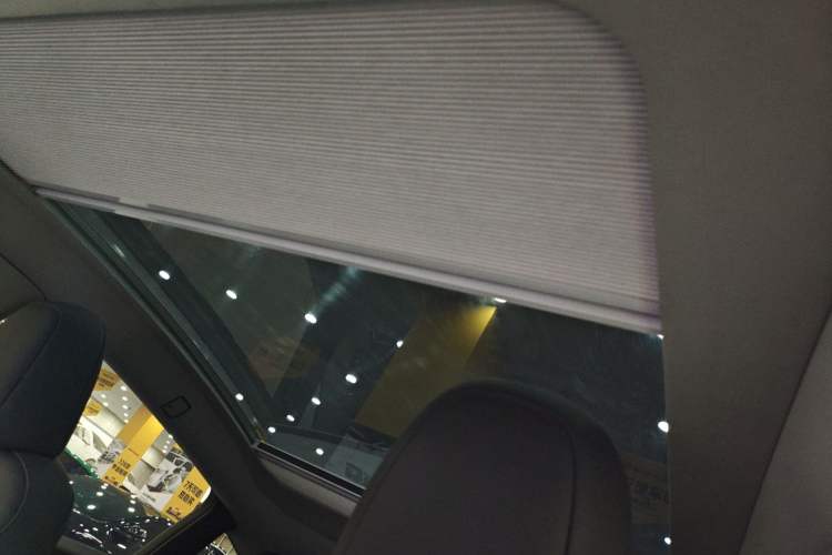 Used Tesla Model Y 2023 Rear-Wheel-Drive Version