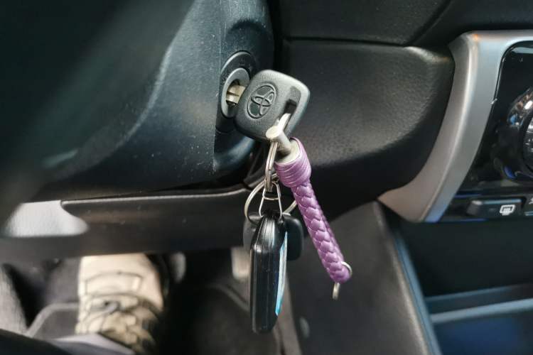 Used Toyota YARiS L 2016 Revised 1.5E CVT Charming Edition
