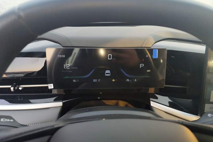 Used Geely Auto Emgrand X7 Sport 2026 Model 1.5TD Aspirational