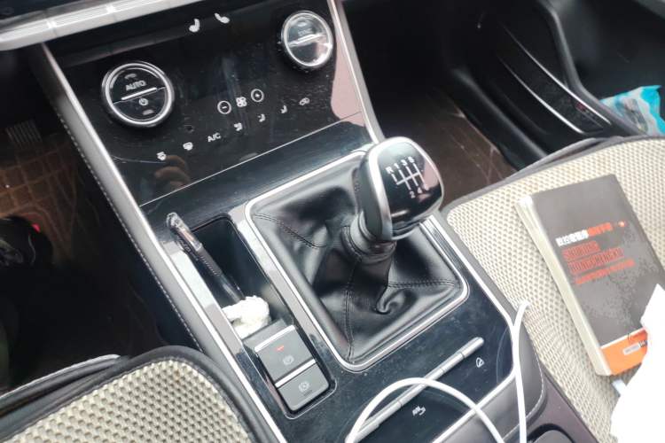 Used Chery Tiggo 8 2024 Honor Edition 230TCI Manual Advanced Version 5 Seats