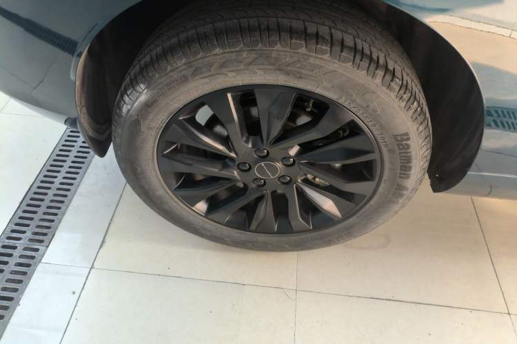 Used FORTHING T5 EVO 2021 1.5TD DCT Diamond Edition
